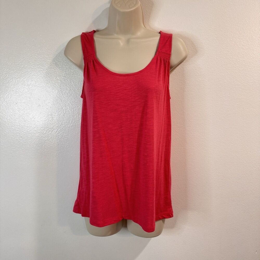 Ann Taylor LOFT Tank Top Shirt M Raspberry Pink Scoop Neck Wide Strap Comfy